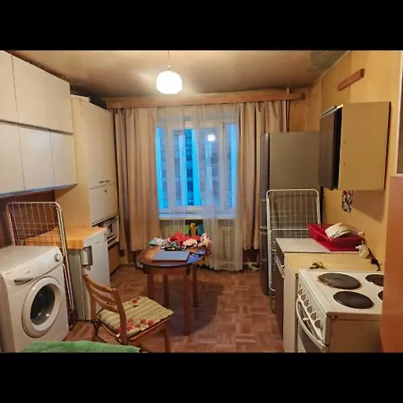 Private At 2 Km From Airport *